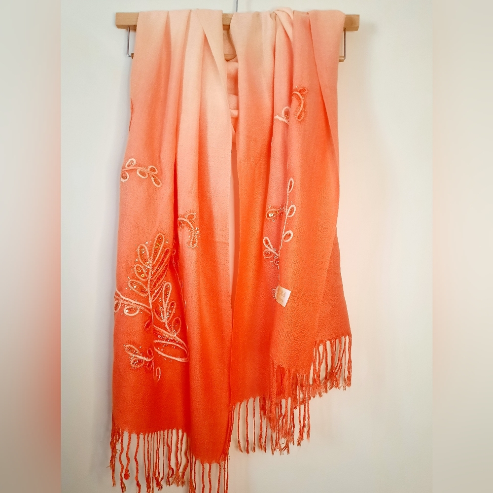 Pashmina Cashmere Scarf ๐ Peach-Orange Ombre - Picture 5 of 15
